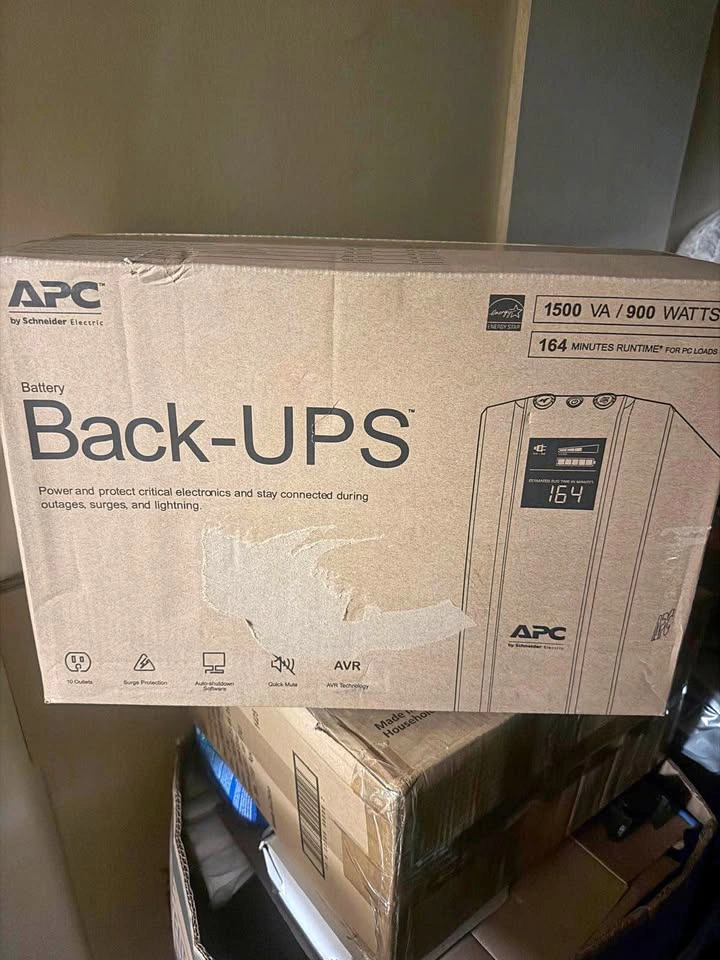 APC Back-UPS 1500VA 900W Battery Backup
