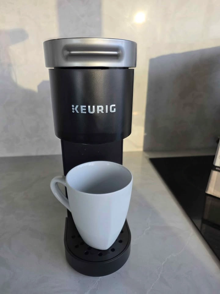 KEURIG K-MINI SINGLE SERVE COFFEE MAKER - photo 2