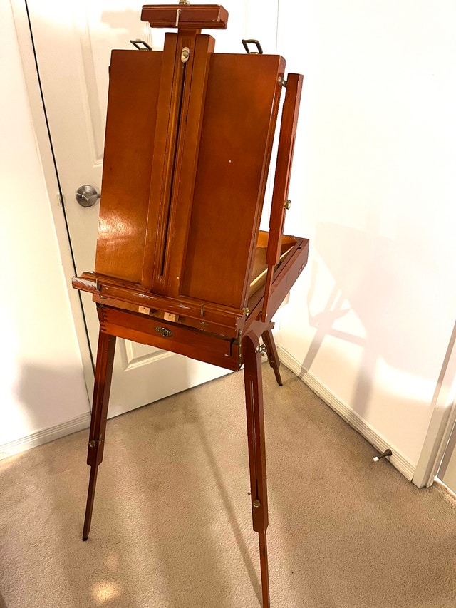 Portable Wooden Artist Easel Stand