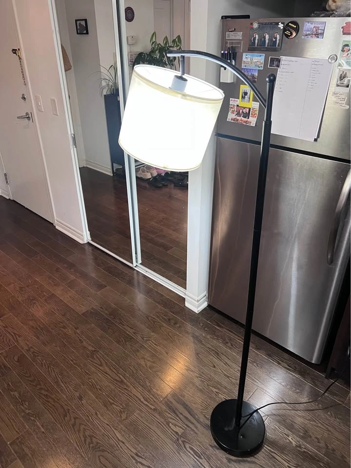 Floor Lamp with Smart Bulb and App Control - photo 2