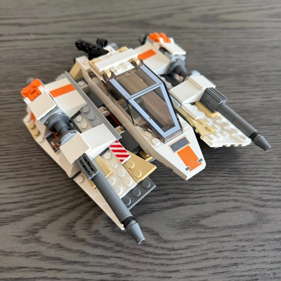 LEGO Star Wars: Rebel Snowspeeder (4500) 100% Complete - photo 2