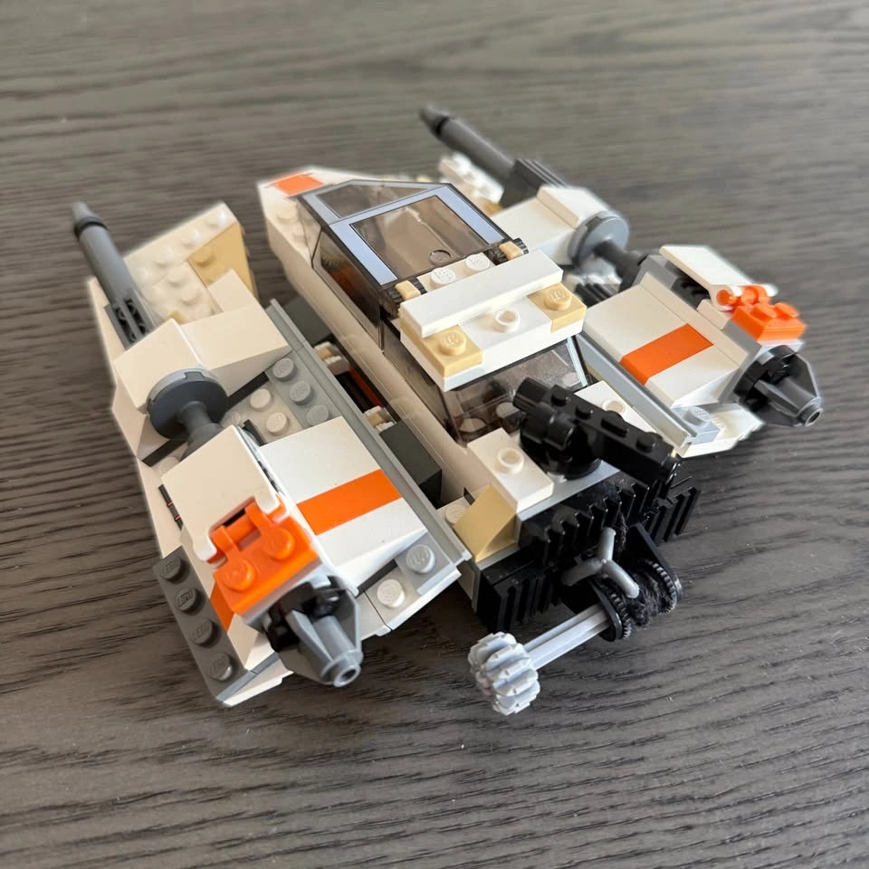 LEGO Star Wars: Rebel Snowspeeder (4500) 100% Complete - photo 3