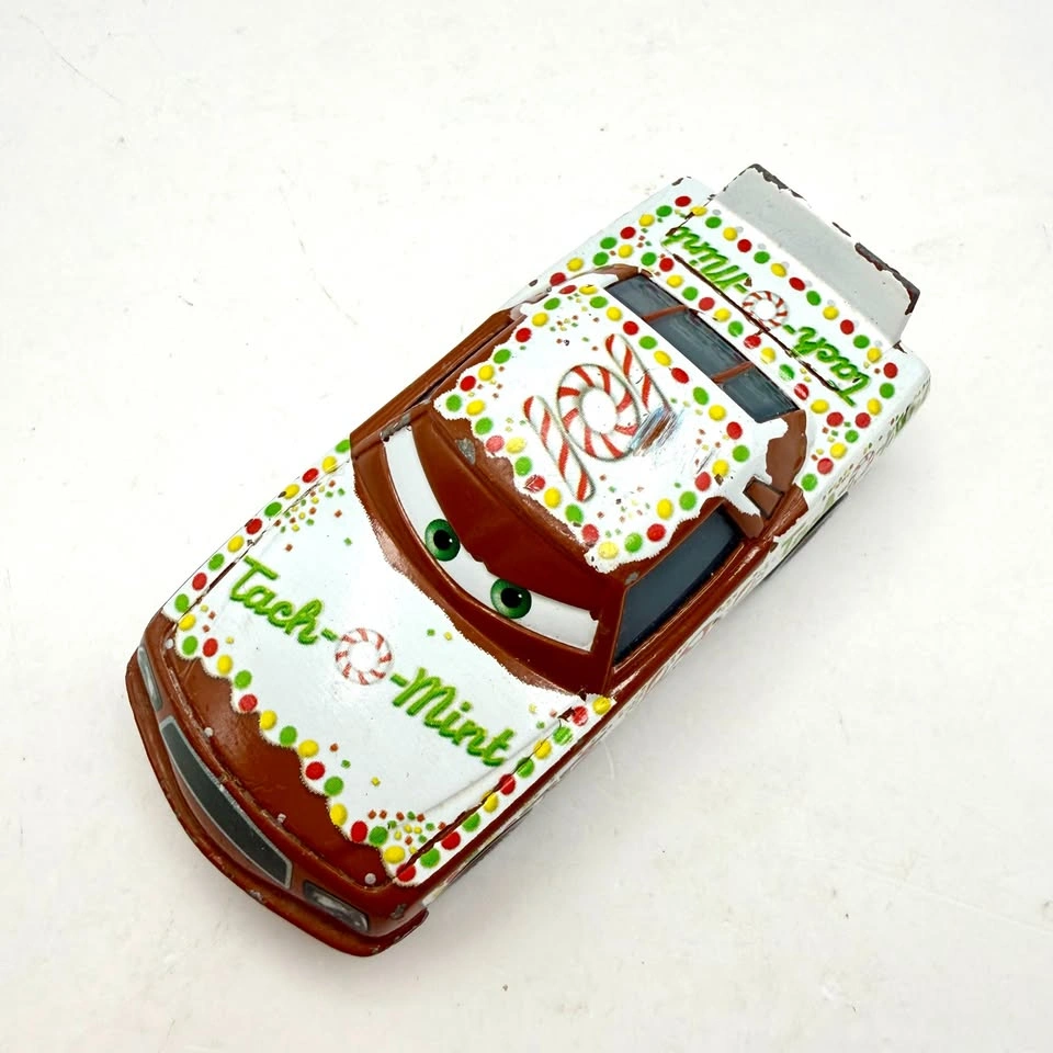 Disney Pixar Cars Rare Piston Cup Racer Greg Candyman #101 - photo 4