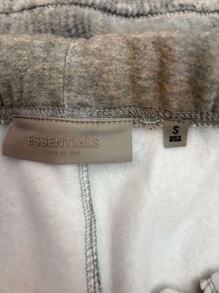 Essentials fear of god pants - photo 4