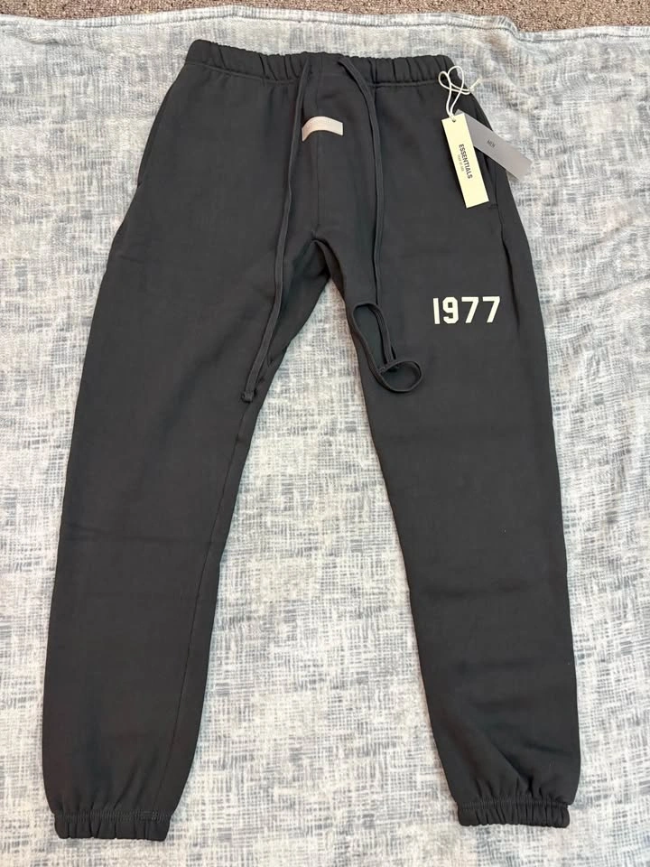 Essentials 1977 fear of god tracksuit - photo 2