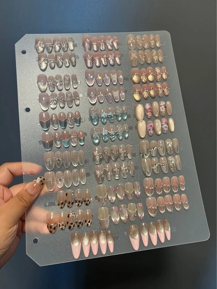 Handmade Press-On Nail Sets | Fall/Winter Holiday Nails 🍁 - photo 3