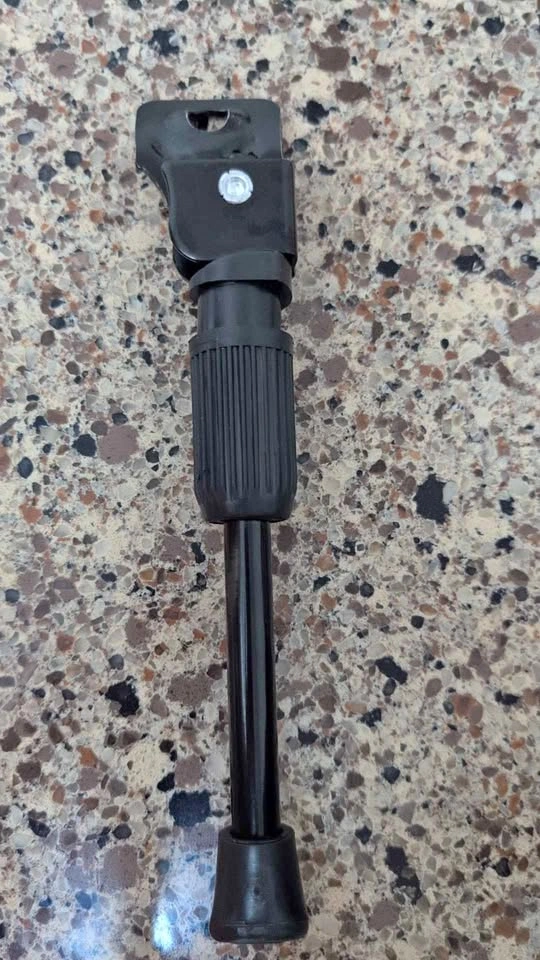 16" Bike Kickstand
