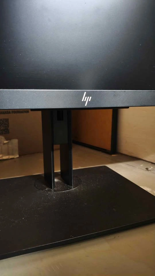 HP Z24nf G2 23.8" Monitor - photo 2