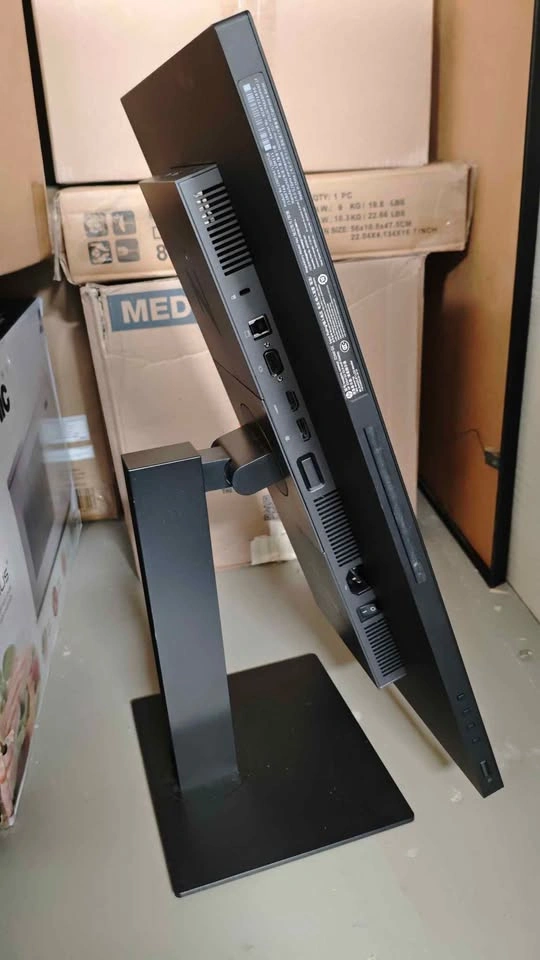 HP Z24nf G2 23.8" Monitor - photo 4