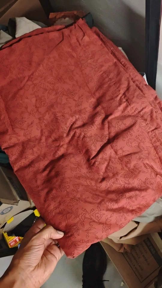 Bedding bundle - moving out sale - photo 2