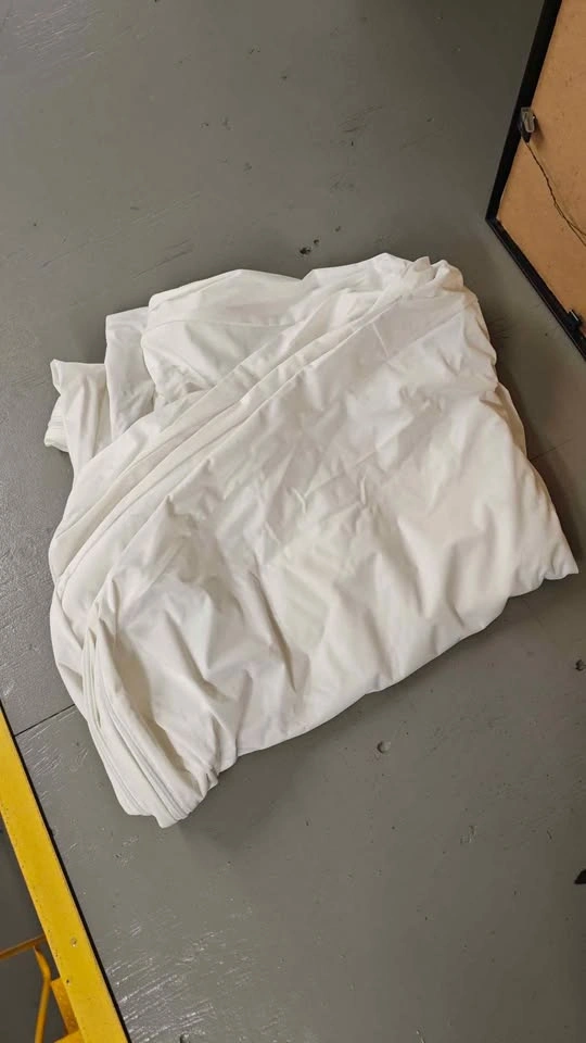 Bedding bundle - moving out sale - photo 3