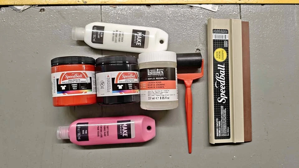 Screen Printing and Fabric Paint bundle with Squeegee and Brayer