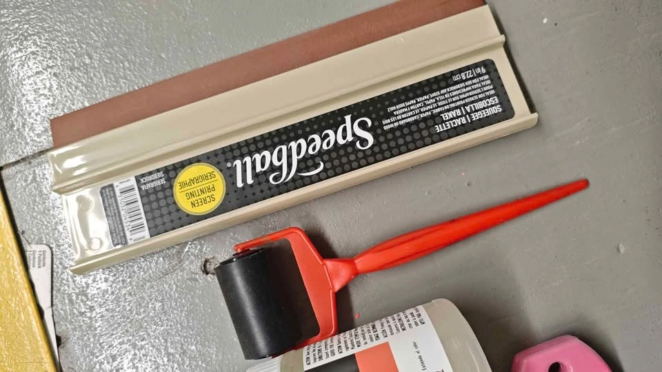 Screen Printing and Fabric Paint bundle with Squeegee and Brayer - photo 3