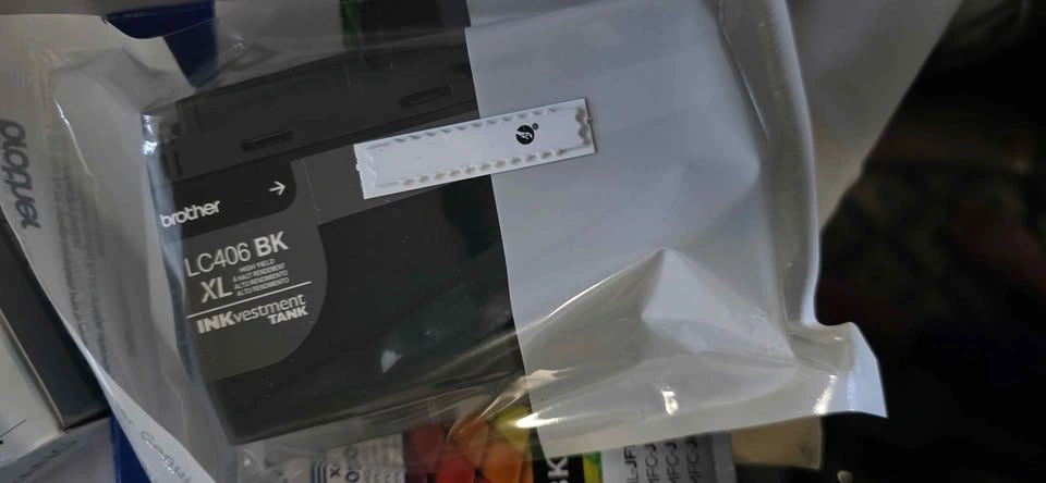 Brother LC406XLBK and Smart Ink 952XL Black Ink Cartridges - photo 5