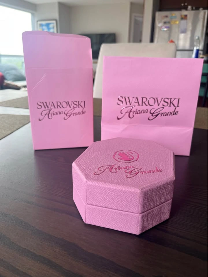 Swarovski Ariana grande full set - photo 2