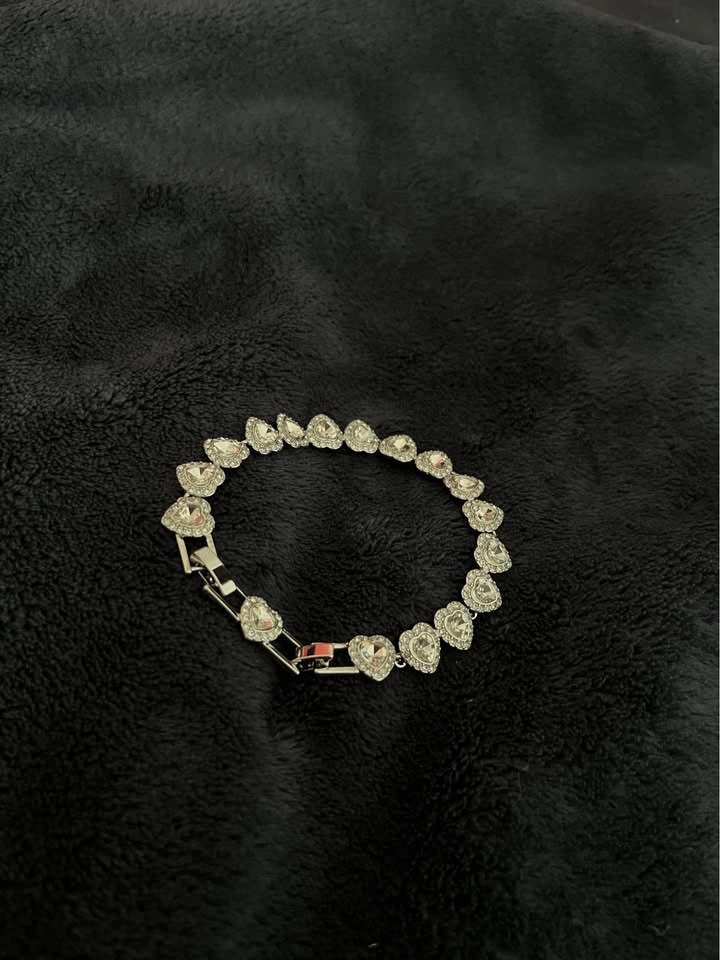 Swarovski x Ariana Grande Full Jewelry Set – Brand New - photo 4