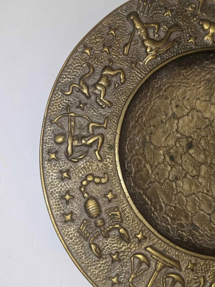 Circa 1940s Nordisk Malm Zodiac Solid Bronze Bowl (Denmark) - photo 4