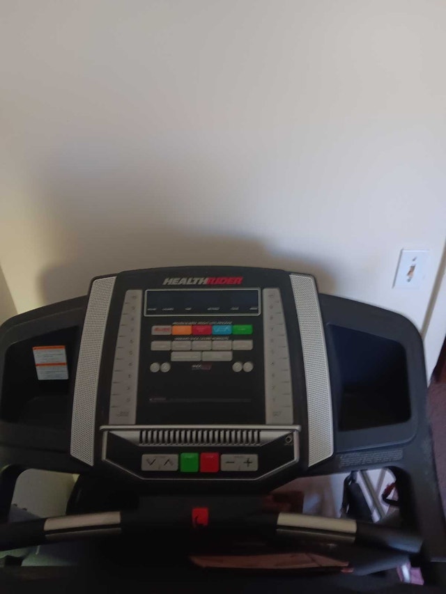 Healthrider treadmill - photo 2