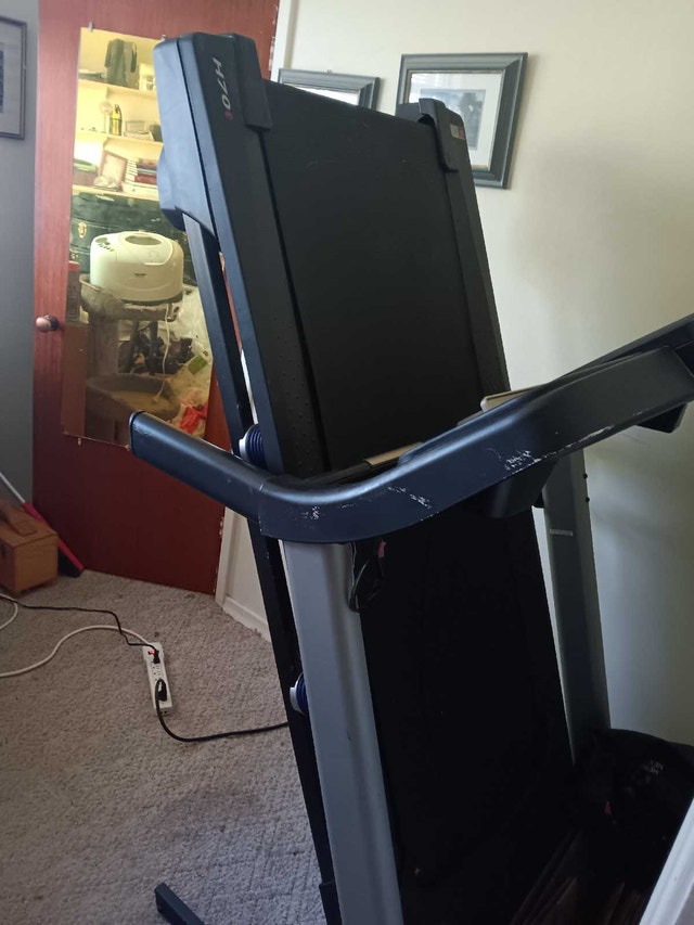 Healthrider treadmill - photo 3