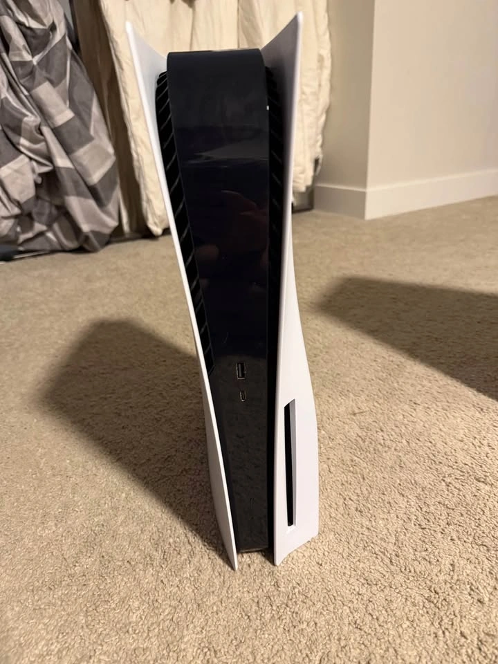 Sony PlayStation 5 Disc Edition - photo 4