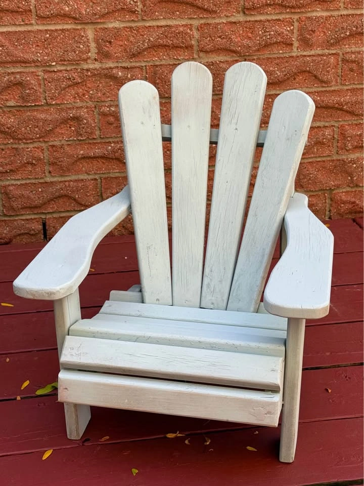 Kids Wooden Adirondack Chair - photo 2