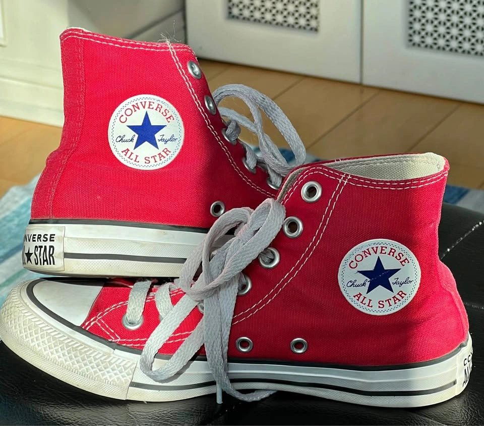 red canvas Converse Chuck Taylor All Star - SIZE W3
