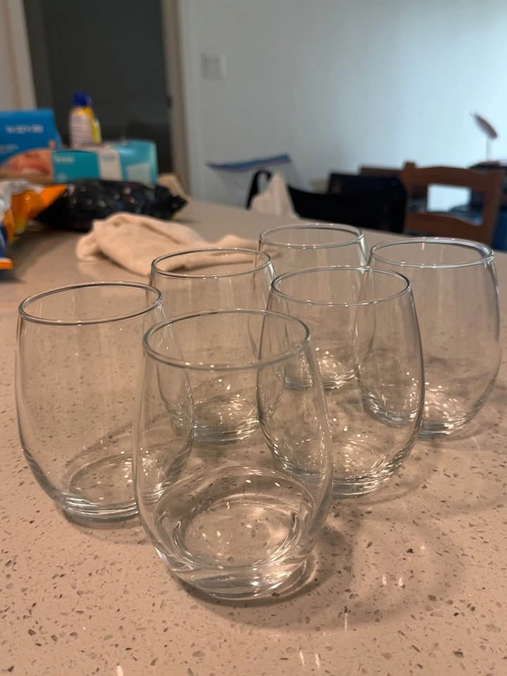 6 wine glasses - photo 2