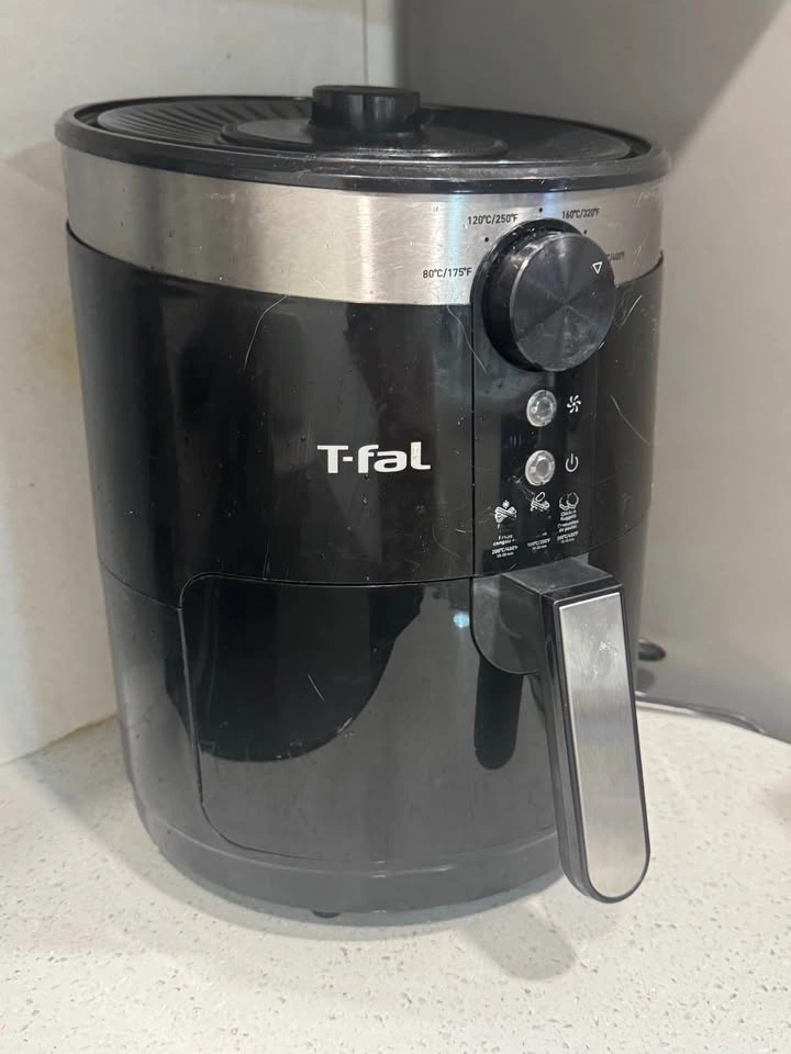 TFAL air fryer - photo 2