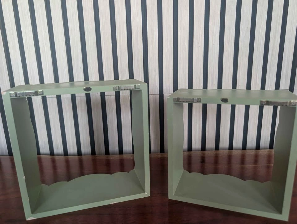 Wooden wall shelves - photo 3