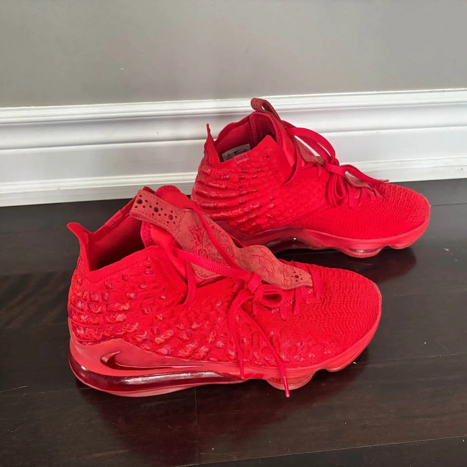Nike LeBron 17 Basketball Shoes - photo 2