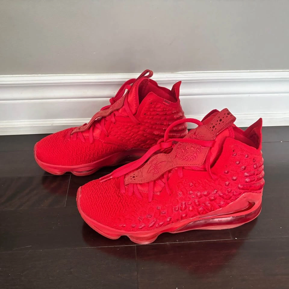 Nike LeBron 17 Basketball Shoes - photo 3