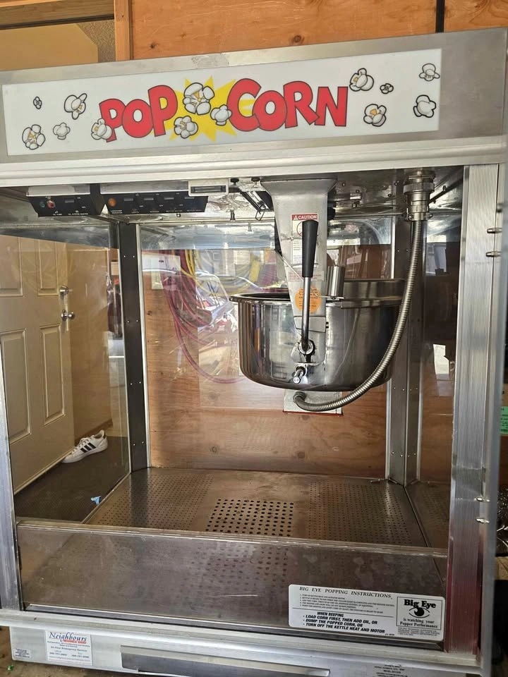 Gold Medal Pop-O-Gold 32 oz. Commercial Popcorn Machine