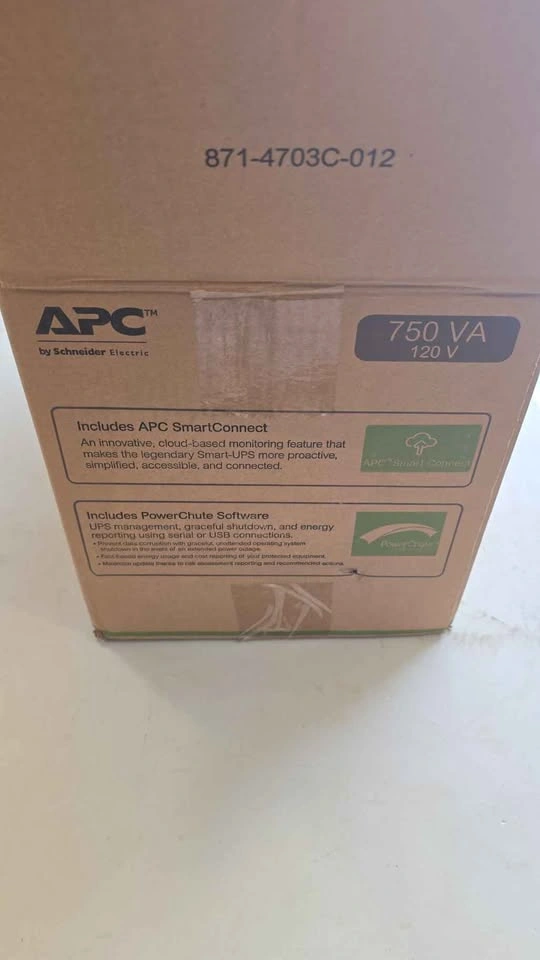 APC Smart-UPS 750VA SMT750C brand new just opened for pictures - photo 3