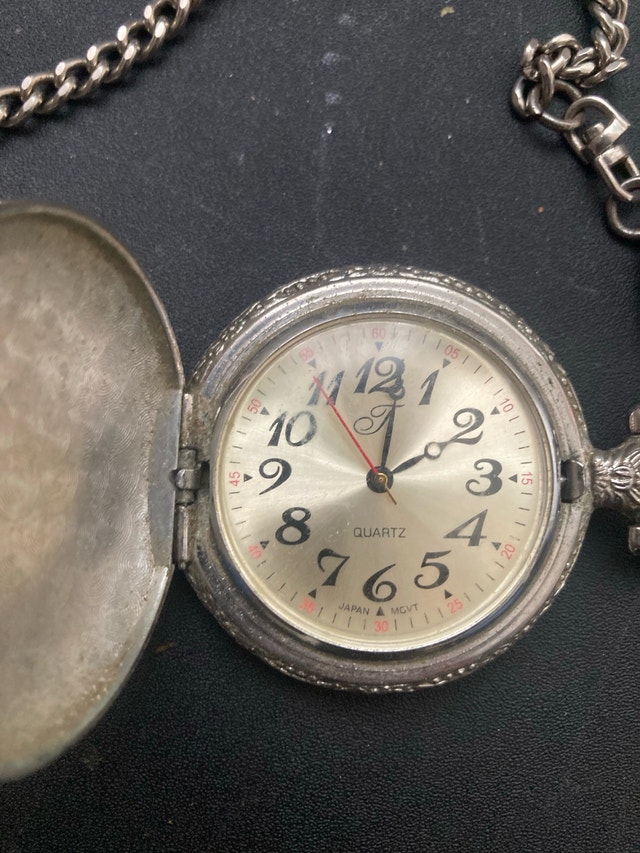 train embossed pocket watch - photo 4