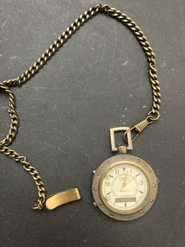 Embassy GEM 3009 pocket watch