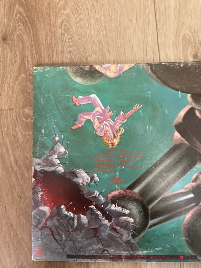 Queen News of the World Vinyl - photo 2