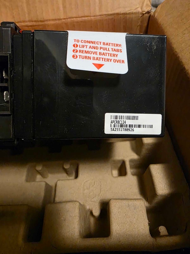 APC APCRBC124 Replacement Battery Cartridge - photo 2