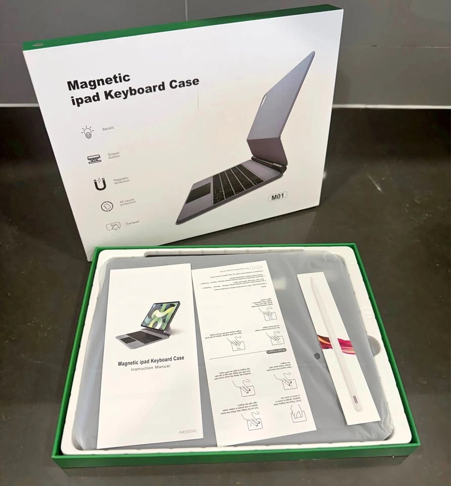 Keyboard Case For iPad Air 11” & Pro 11 Inch With TrackPad BNIB