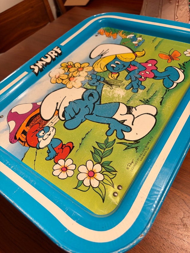 Vintage Smurf TV tray - photo 3