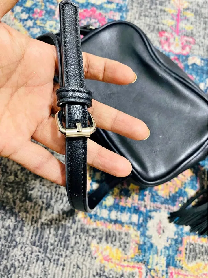Old Navy crossbody bag thumbnail