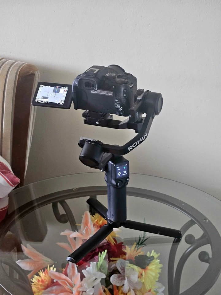 Complete Content Creator Kit: Canon R10, DJI Gimbal & Mini 3