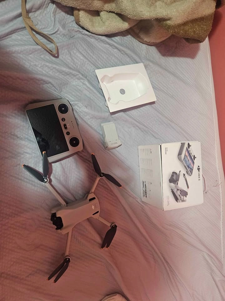 Complete Content Creator Kit: Canon R10, DJI Gimbal & Mini 3 - photo 5