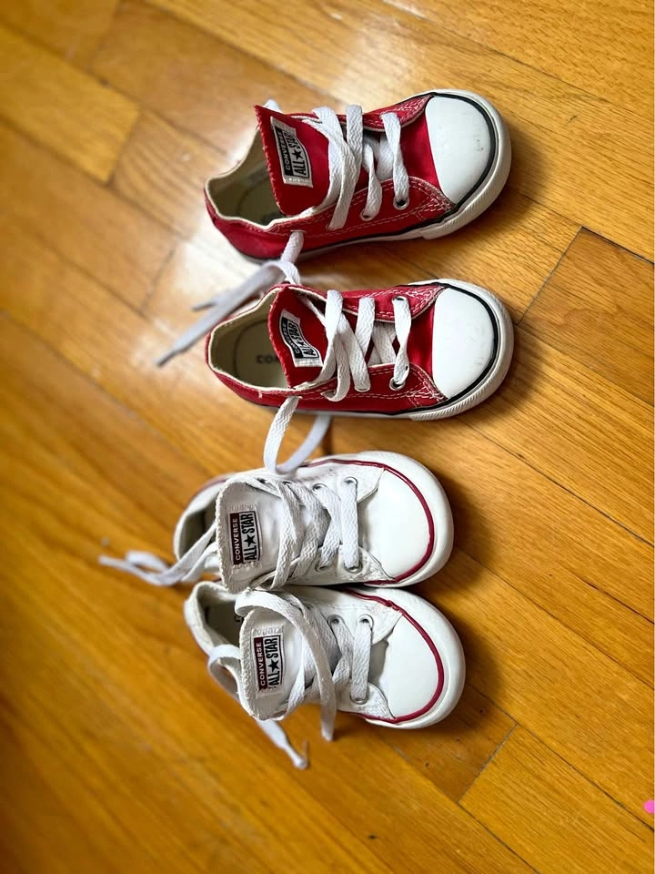 Converse All Star Infant Shoes Size 7 - 2 Pairs