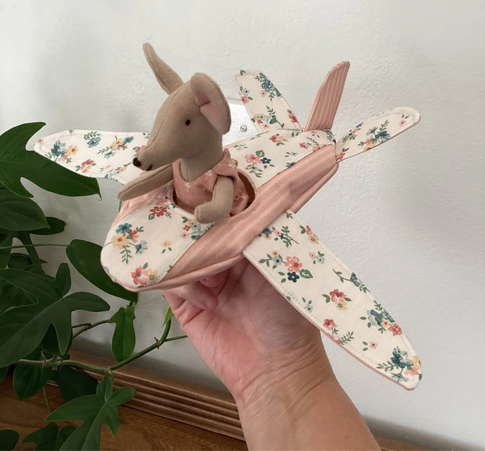 Handmade Floral Fabric Toy Airplane & Mouse Pilot - photo 2