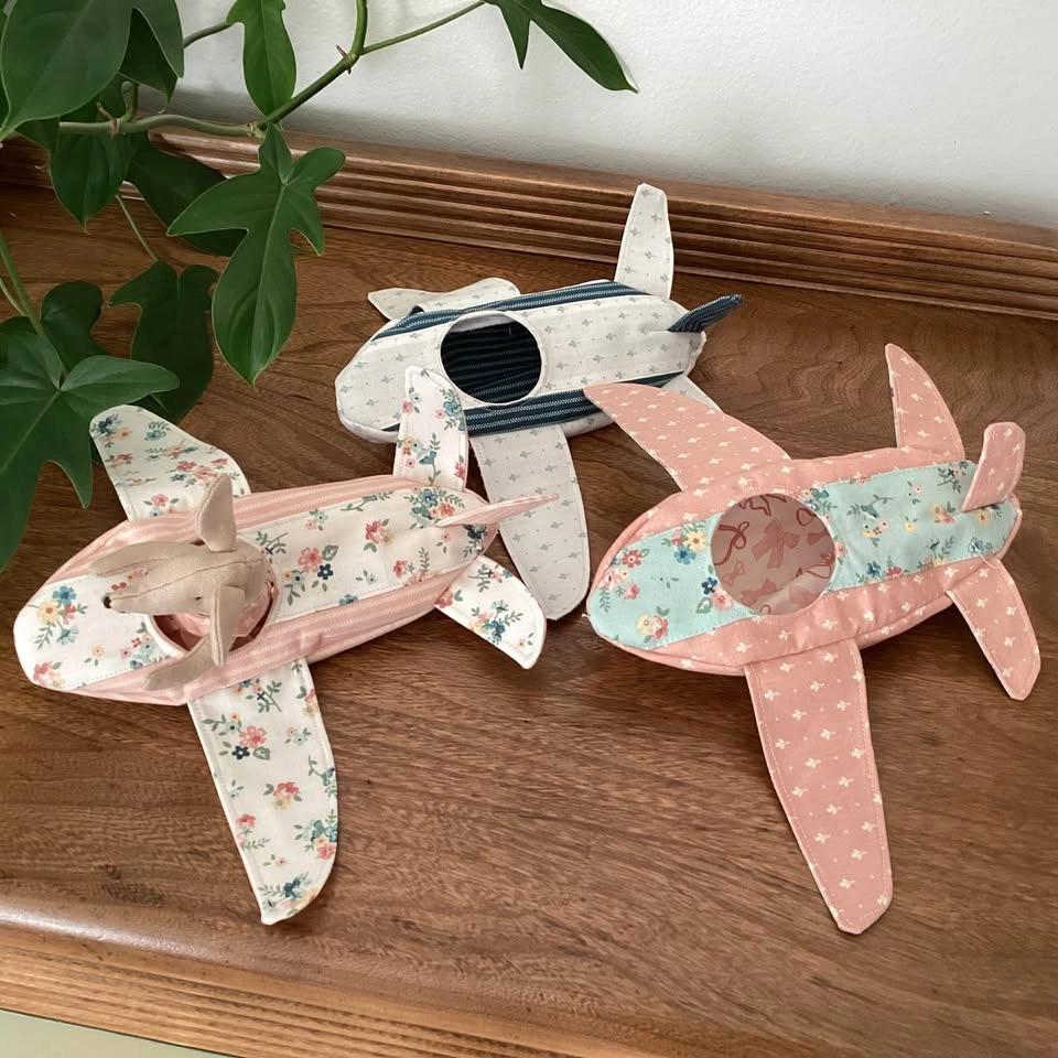 Handmade Floral Fabric Toy Airplane & Mouse Pilot - photo 4