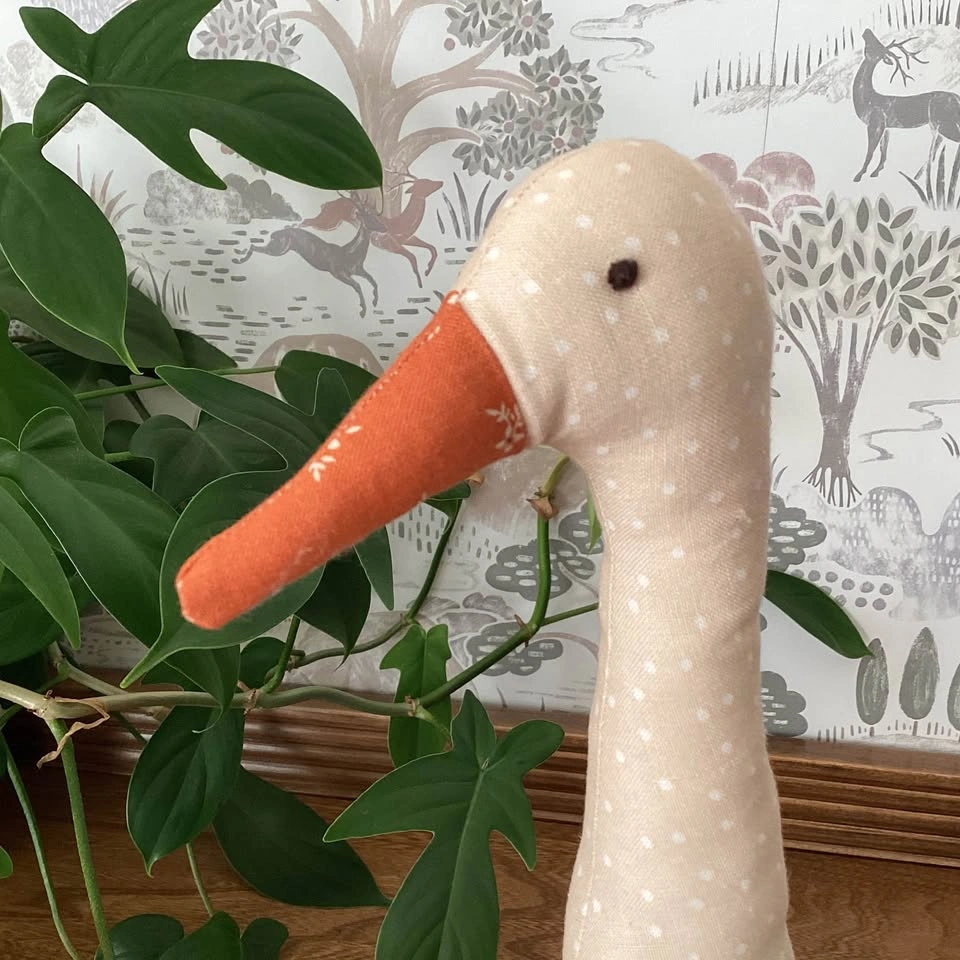 Handmade Desk Goose (Fabric Porch Goose) Polka Dot - photo 2