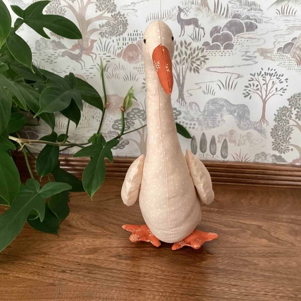 Handmade Desk Goose (Fabric Porch Goose) Polka Dot - photo 4