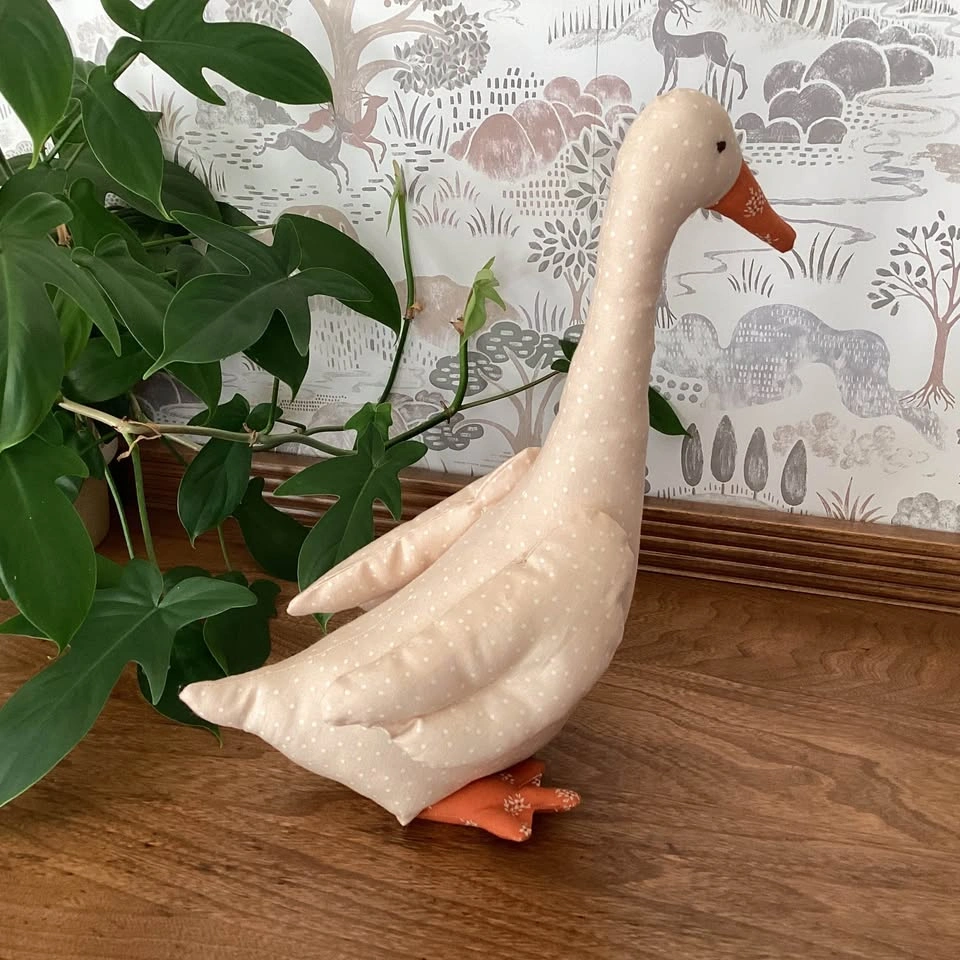 Handmade Desk Goose (Fabric Porch Goose) Polka Dot - photo 5