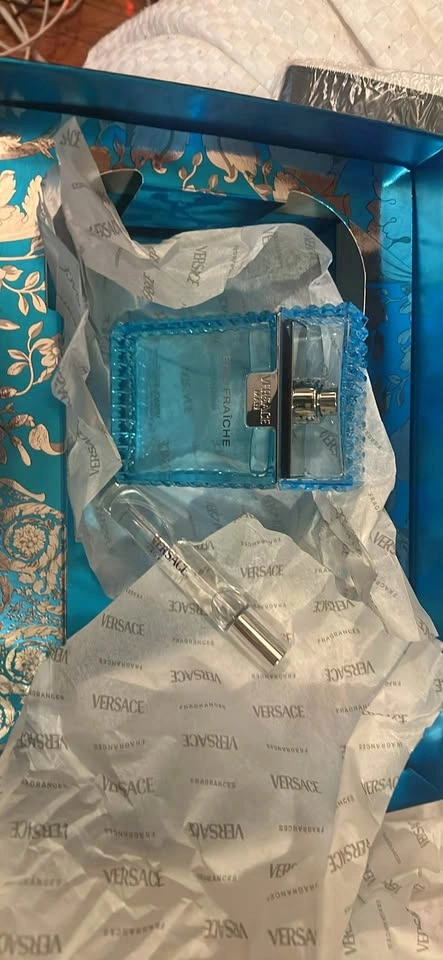 Versace Eau Fraîche Fragrance Gift Set with Pouch