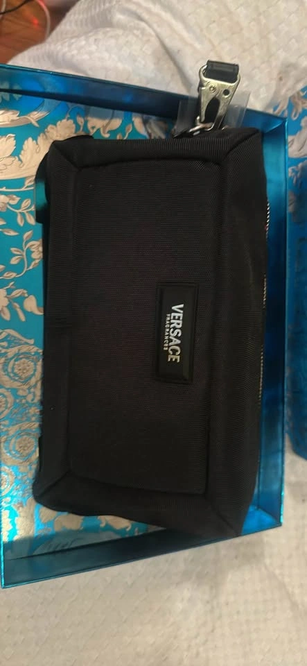 Versace Eau Fraîche Fragrance Gift Set with Pouch - photo 3